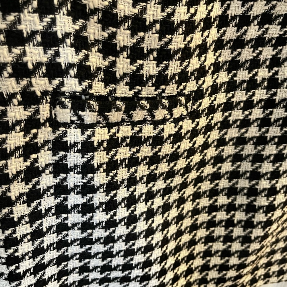 Black & White Houndstooth Mini Skirt - Picture 8 of 10